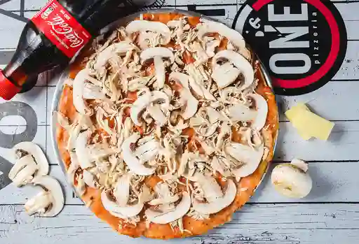 Pizza Pollo y Champiñones