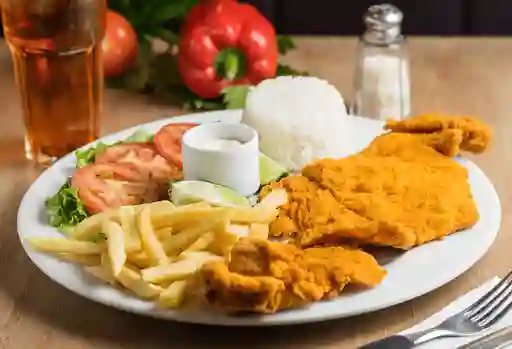 Combo Milanesa de Pollo