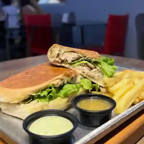 Sándwich de Pollo