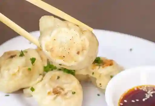 Dumplings de Champiñón y Tofu