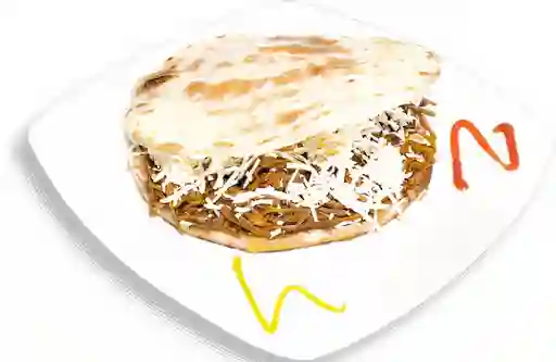 Arepa Ocañera Carne-maduro-queso