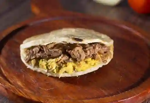 Arepa Pollo Vaquero