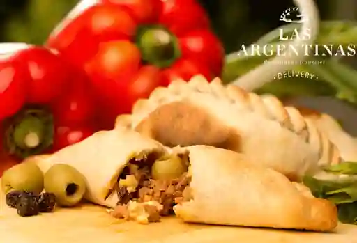 Empanada de Carne Tradicional