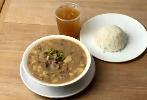 Sancocho de Guandúl