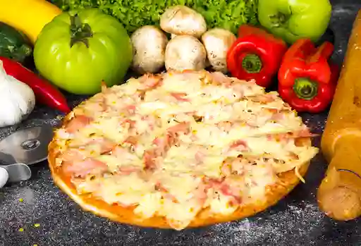 Pizza Jamón y Pollo