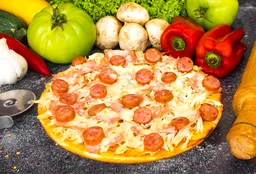 Pizza Jamón, Pollo y Salchicha 