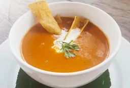 Sopa de Tortilla de Maíz