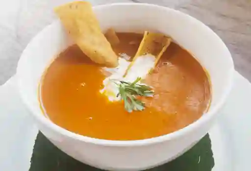 Sopa de Tortilla de Maíz