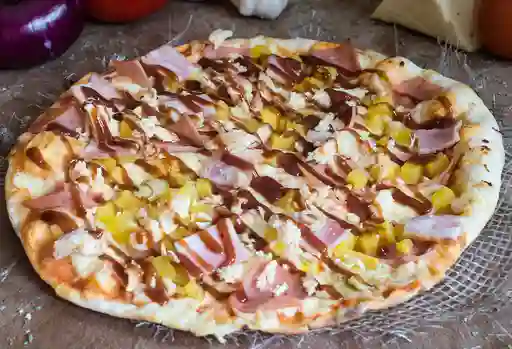 Pizza Hawaiana Pollo Bbq + GASEOSA GRATIS