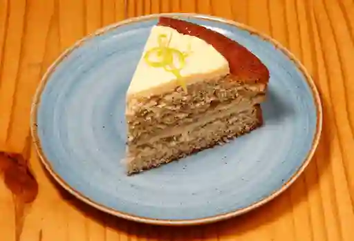 Porción Torta de Limón y Amapola