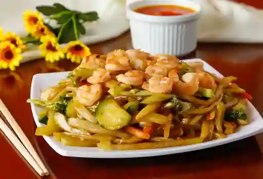 Chop Suey con Camarones