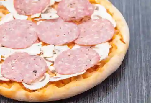 Pizza Salami Champiñón