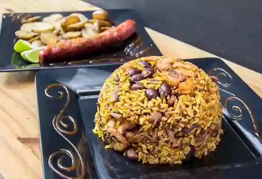 Arroz Paisa de Mi Tierra Mediano (4 Personas)