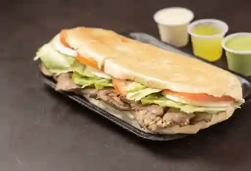 Sándwich de Lomito