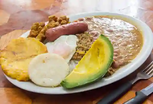 Bandeja Paisa