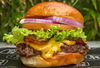 2x1 en Hamburguesa Luca's Sencilla