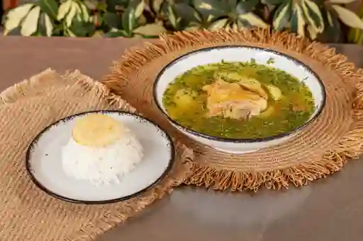 Consomé de Pollo