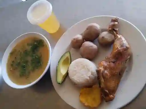 Pierna Pernil de Pollo a la Parrilla