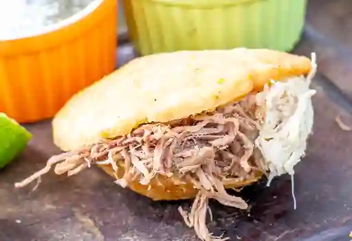 Arepa Mixta