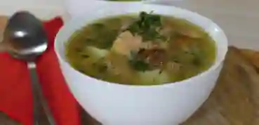 Caldo de Menudencia