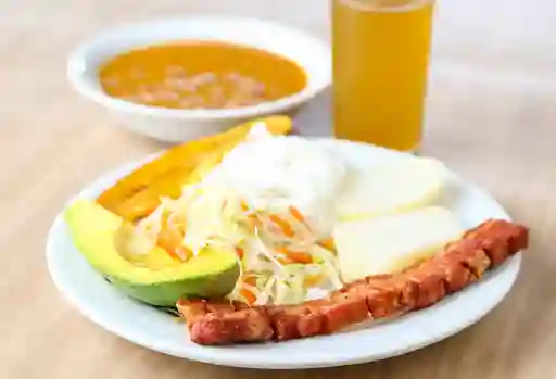 Chicharrón Ahumado con Sabor a Costilla