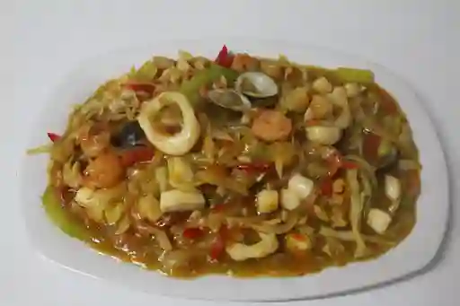 Chop Suey con Mariscos