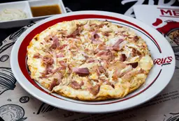 Pizza Pollo-Tocineta y Queso Tradicional