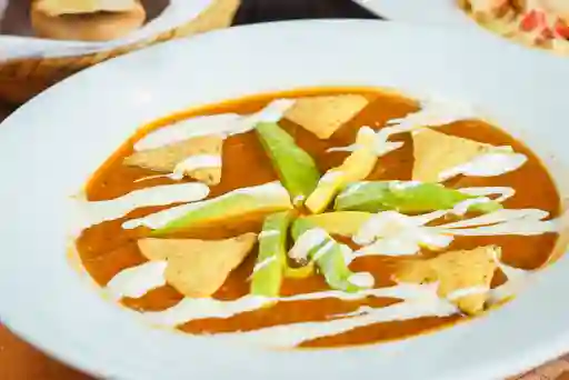 Sopa de Tomate Mexicana