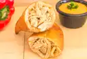 Empanada de Pollo Desmechado