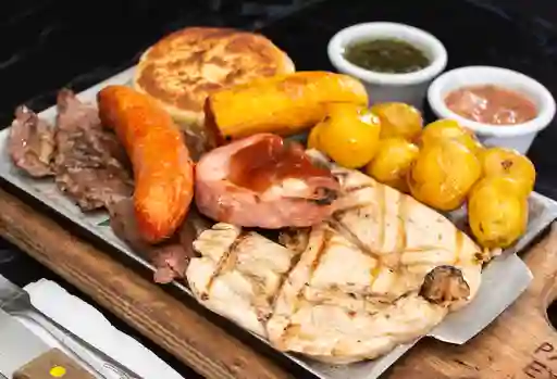 Mixto Al Carbon: Gratis Sopa y Limonada