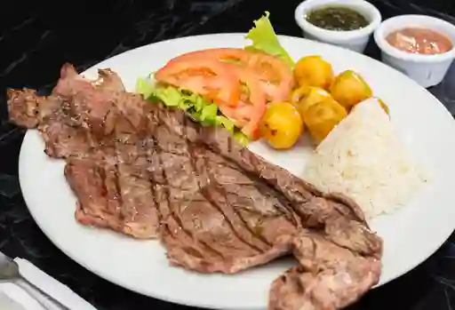 Carne Asada: Gratis Sopa y Limonada