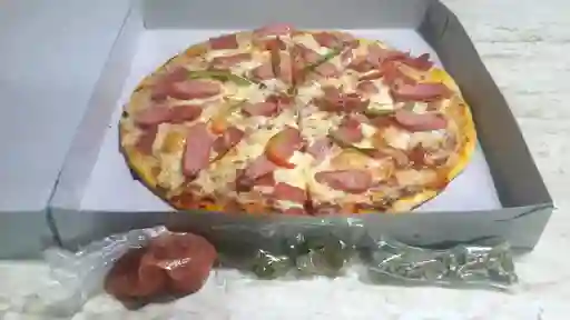 Pizza de Mortadela
