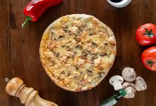 Pizza Pollo Champiñón