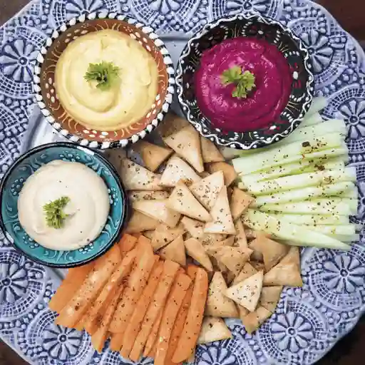 Trio de Hummus