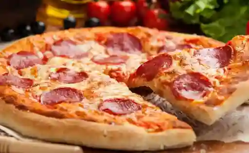 2x1 Pizza de Salami con Queso