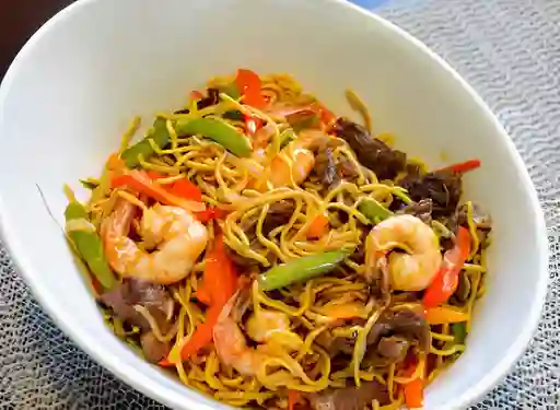 Chow Mein Especial