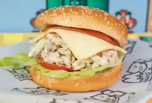 Hamburguesa de Pollo Desmenuzado Especial