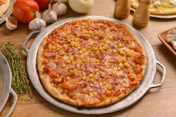 Pizza de Maíz y Tocineta