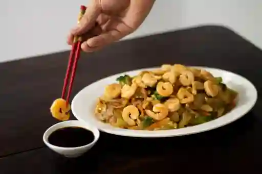 Chop Suey con Camarón