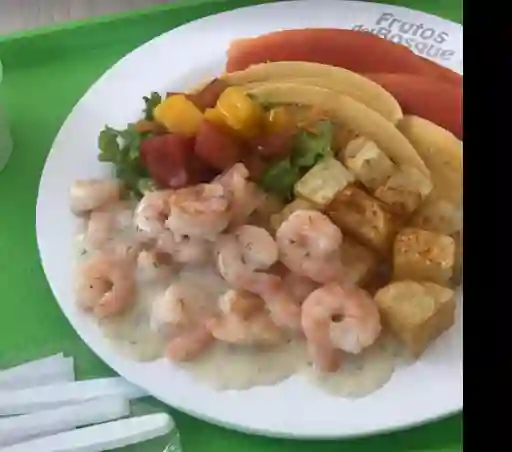 Camarones Salsa de Encocado