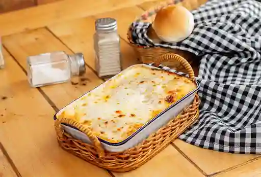 Lasagna Pollo y Tocineta 