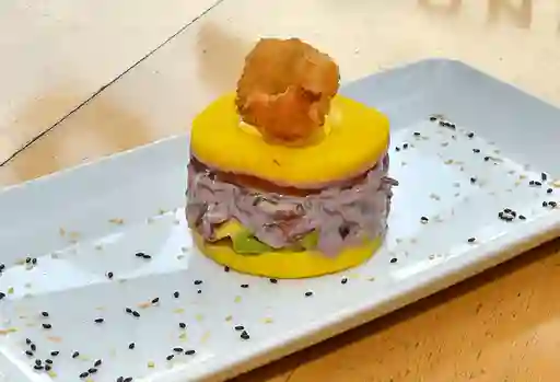 Causa de Pulpo Al Olivo