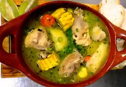 Sancocho con Carne Salada