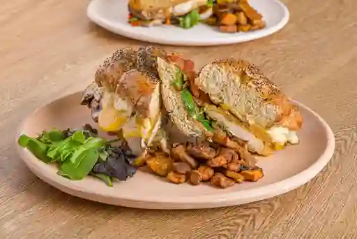 Combo Sándwich Milanesa de Pollo