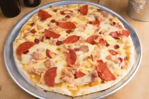 Pizza Especial Super Carnes
