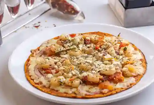 Pizza Personal de Camarones con Vegetales