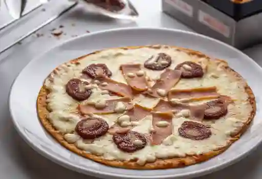 Pizza Personal de Bocadillo y Jamón