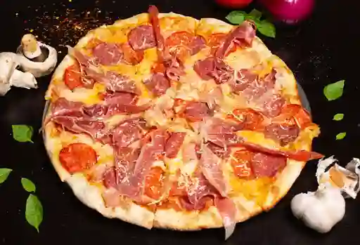 Pizza Salumi