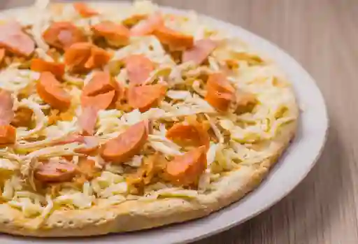 Pizza Clásica de Carnes