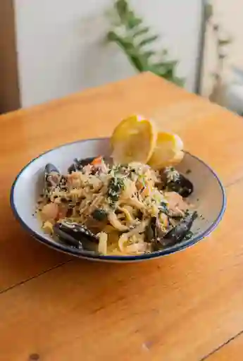 Pasta Frutos Del Mar